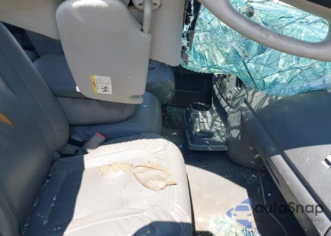 2008 Dodge Ram 1500 St/Slt из США, поврежденный, VIN 1D7HA182X8S546578